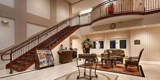 Best Western PLUS Lake Elsinore Inn & Suites