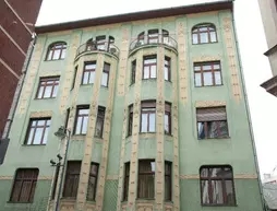 Palace Apartments