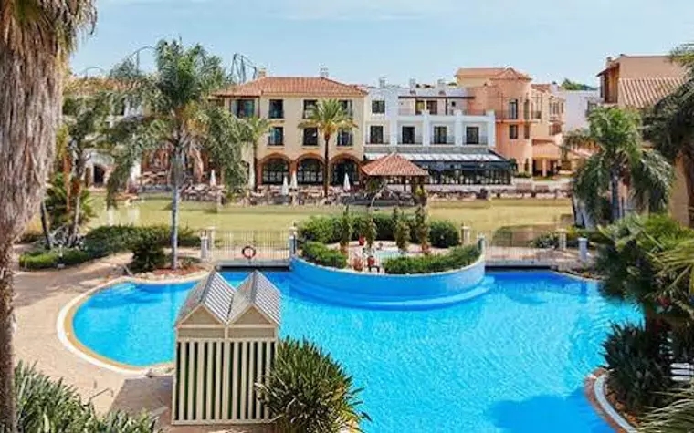 Roulette PortAventura Resort + Tickets Included