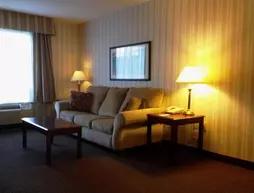 Quality Hotel & Suites Woodstock