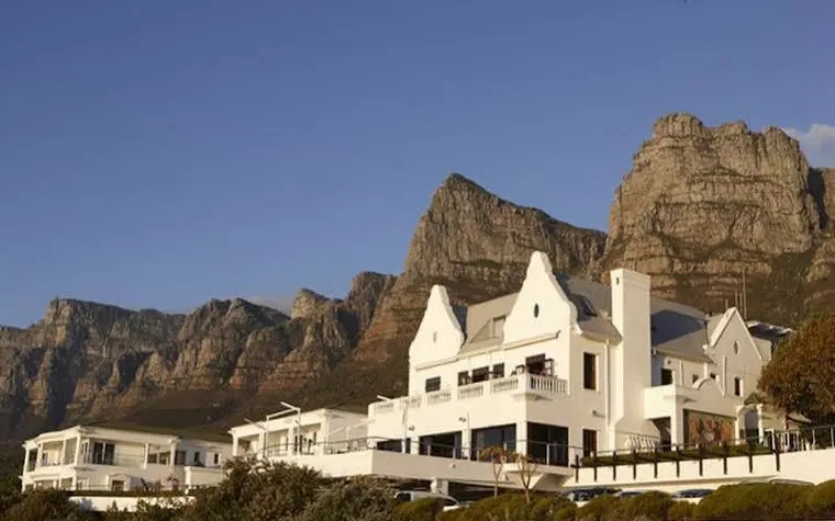 Twelve Apostles Hotel & Spa