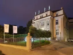 Platinum Palace Wroclaw