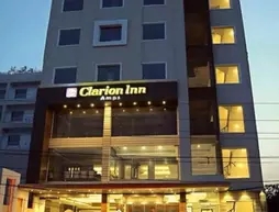 Clarion Inn Amps