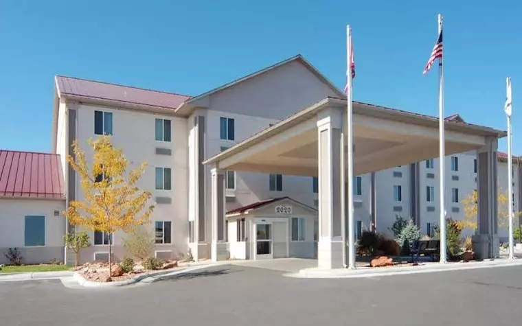 Comfort Inn & Suites Riverton