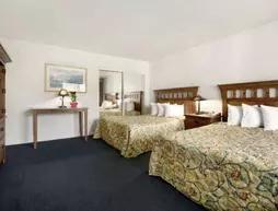 Days Inn and Suites Santa Barbara