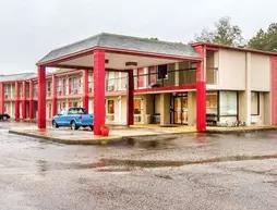 Econo Lodge Inn & Suites Fort Rucker