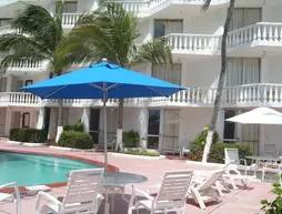 Maralisa Hotel And Beach Club