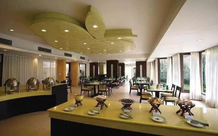 Club Mahindra Snowpeaks Resorts