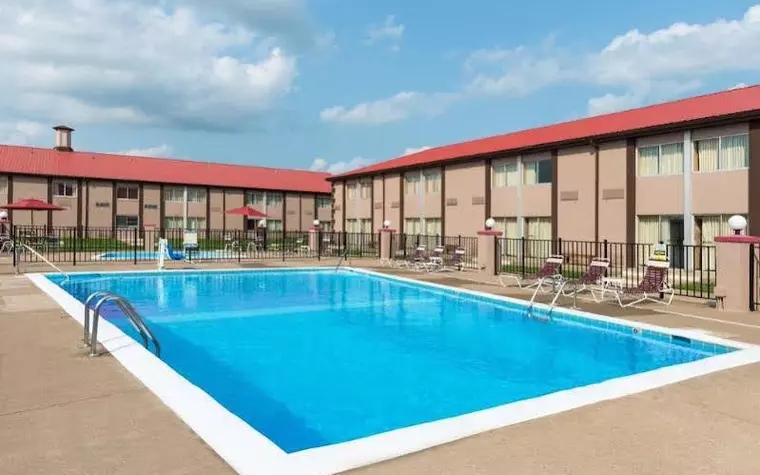 Ramada Bowling Green, KY