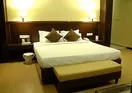 Divine Resort Laxman Jhulla