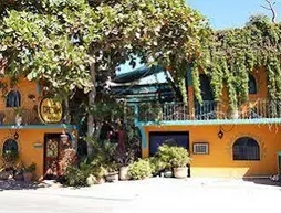 Cabo Inn