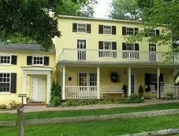 Fairville Inn