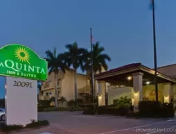 La Quinta Inn & Suites by Wyndham Ft. Myers-Sanibel Gateway