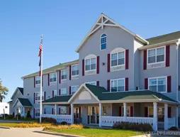 Country Inn & Suites - Cedar Falls