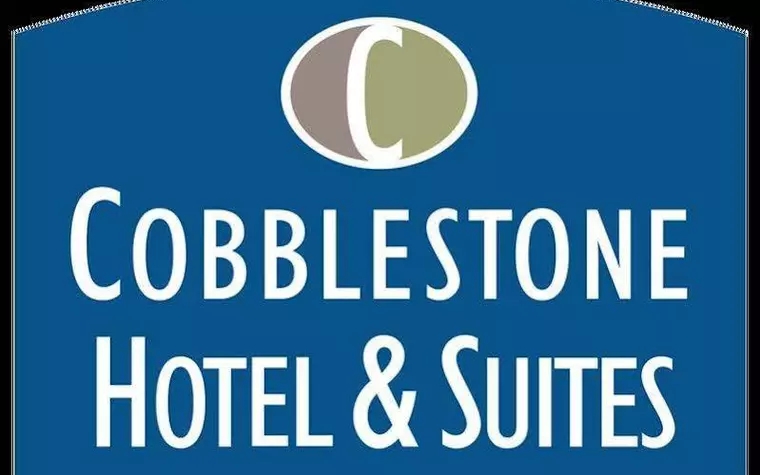 Cobblestone Hotel and Suites Crookston