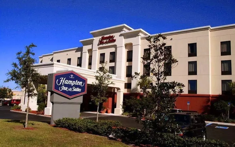 Hampton Inn & Suites Tampa-East