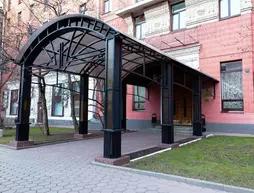 Maxima Zarya Hotel