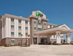 Holiday Inn Express Hotel and Suites Pearsall
