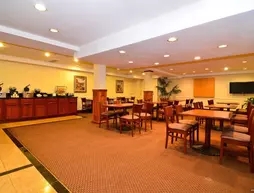 BEST WESTERN PLUS Laguna Brisas Spa Hotel