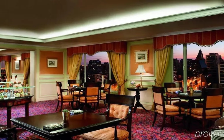 The Ritz-Carlton, Santiago