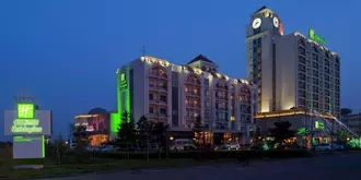 Holiday Inn Qinhuangdao Sea View