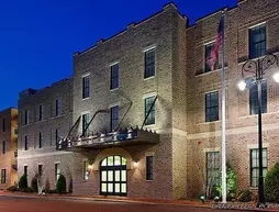Residence Inn Savannah Downtown Historic District