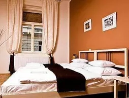 Budapest Rooms Bed and Breakfast