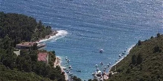 Sirena Hvar Hotel