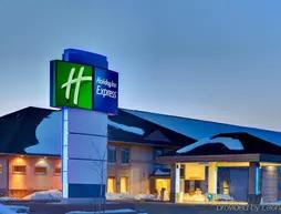 Holiday Inn Express Dryden