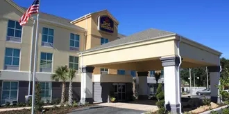 Best Western Plus Chain of Lakes Inn & Suites