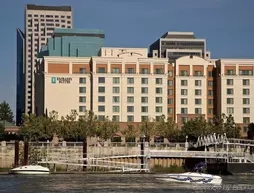Embassy Suites Sacramento - Riverfront Promenade