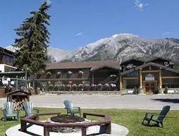 Rundle Mountain Lodge