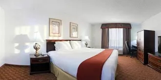 Holiday Inn Express Hotel & Suites Shelbyville