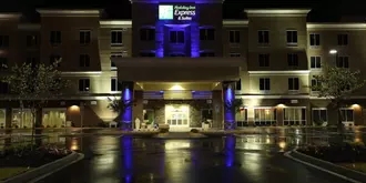 Holiday Inn Express Hotel & Suites Goldsboro - Base Area