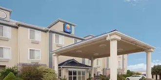 Comfort Inn & Suites Near Cleburne Conference Center