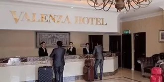 Valenza Hotel & Cafe