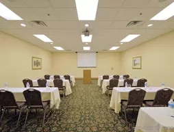 Country Inn & Suites by Radisson, Lincoln North Hotel and Conference Center