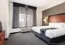 La Quinta Inn & Suites Dallas North Central