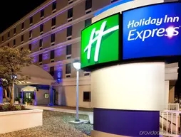 Holiday Inn Express - Richmond Downtown