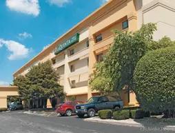 La Quinta Inn & Suites Chicago Tinley Park