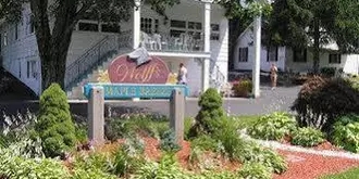 Wolff's Maple Breeze Resort