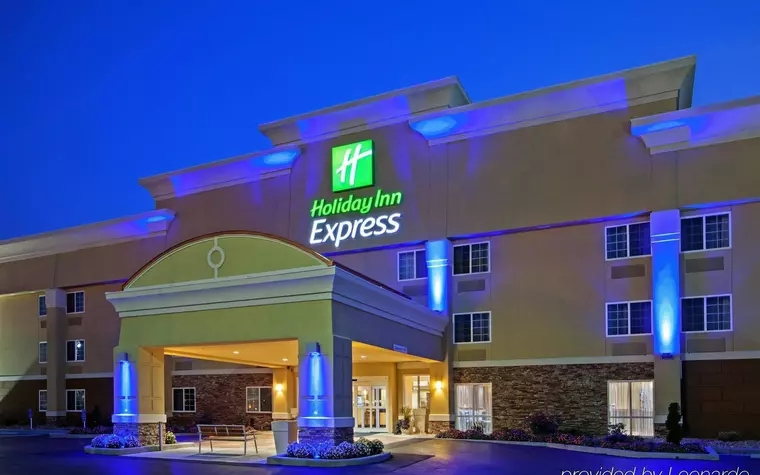 Holiday Inn Express - Bowling Green