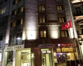 Hotel Troya