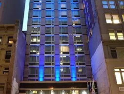 Holiday Inn Express NYC- Herald Square 36th St