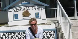 Admiral Inn
