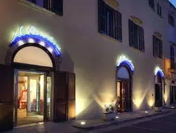 Al Pescatore Hotel & Restaurant