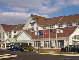 TownePlace Suites by Marriott Clinton at Joint Base Andrews