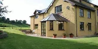 Pwllgwilym Holiday Cottages and B&B