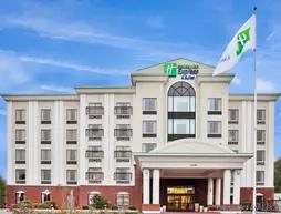 Holiday Inn Express Hotel & Suites - Wilson - Downtown