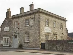The Sherston Inn